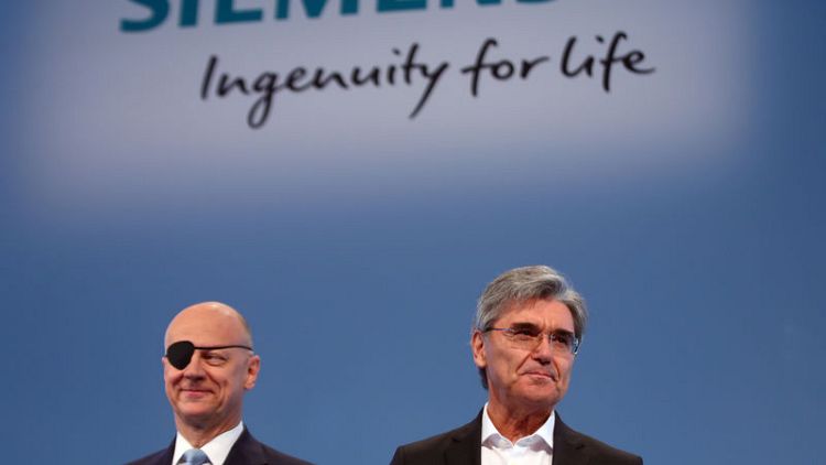 Siemens CEO Kaeser plays his last card on strategy