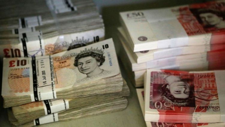 الاسترليني يتراجع بعد لهجة حذرة لبنك إنجلترا بشأن رفع الفائدة