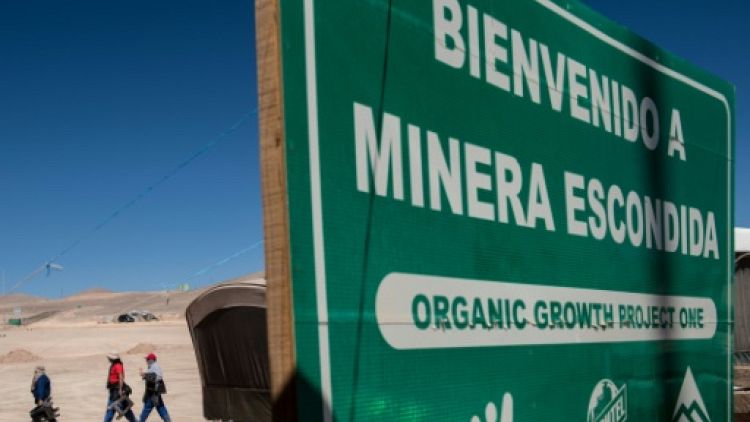 Chili: menace de grève à la plus grande mine de cuivre au monde
