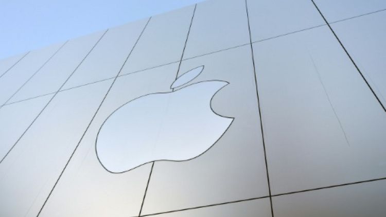 Apple, 1ère entreprise privée au monde à valoir 1.000 milliards de dollars en Bourse