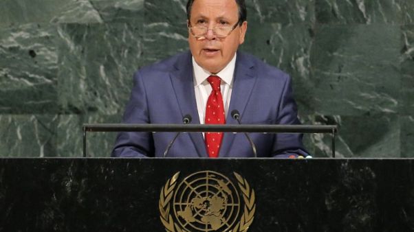 وزير: تونس ستعمل على إعادة المهاجرين إلى بلدانهم وزير: تونس ستعمل على إعادة المهاجرين إلى بلدانهم