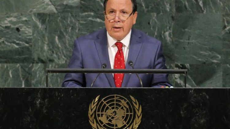 وزير: تونس ستعمل على إعادة المهاجرين إلى بلدانهم