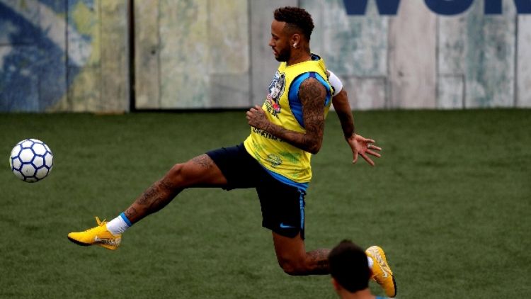 Neymar: merchandising PSG salito del 78%