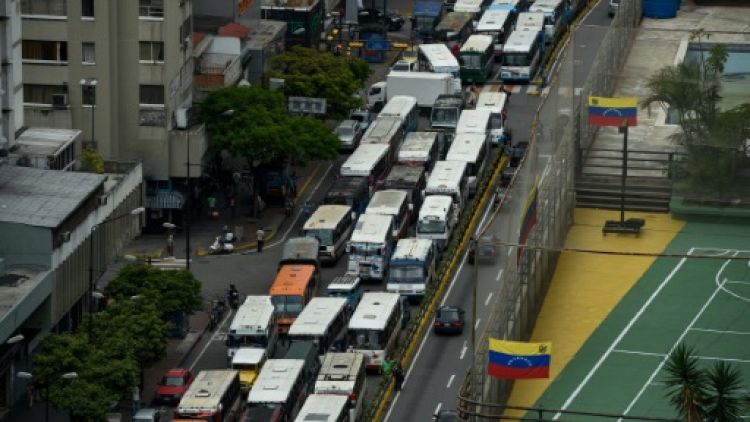 Venezuela: manifestation des chauffeurs au premier jour de recensement des véhicules