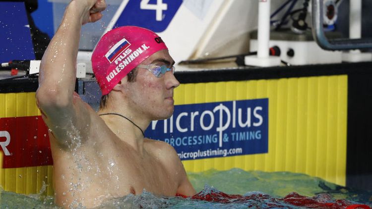 Kolesnikov sets 50m backstroke world record to win European title