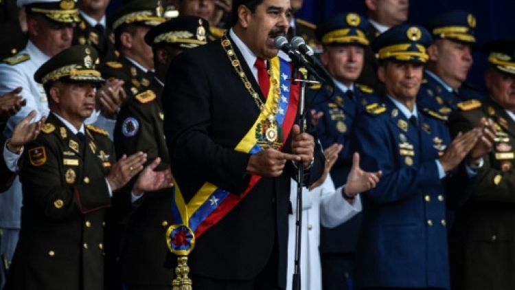Venezuela: Maduro dit avoir échappé à un attentat et accuse le président colombien
