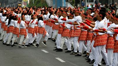 Indonésie: 65.000 danseurs à Jakarta pour un record Indonésie: 65.000 danseurs à Jakarta pour un record