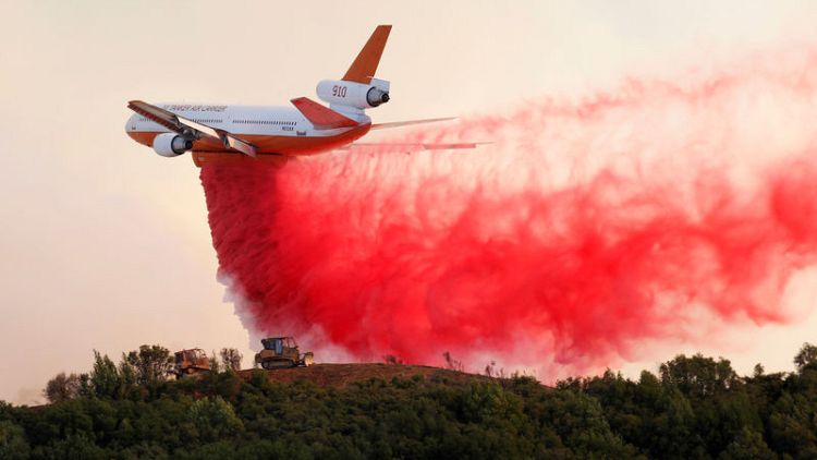 ترامب يعلن حرائق الغابات في كاليفورنيا "كارثة كبيرة"