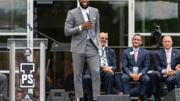 Après la charge de Trump, lot de soutiens pour LeBron James, y compris de Melania Après la charge de Trump, lot de soutiens pour LeBron James, y compris de Melania