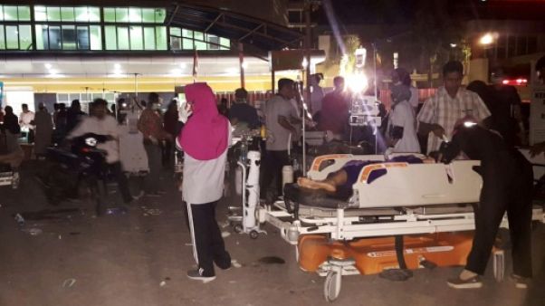 Un séisme de magnitude 7 frappe l'île indonésienne de Lombok Un séisme de magnitude 7 frappe l'île indonésienne de Lombok