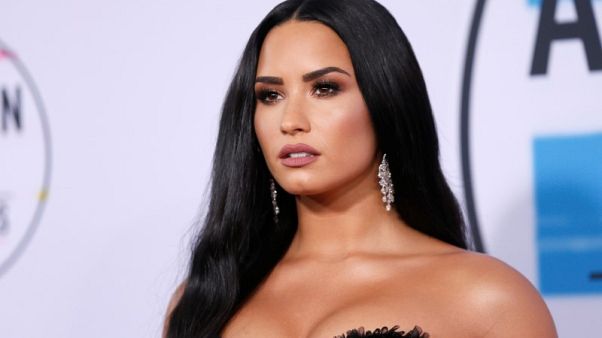 المغنية الأمريكية ديمي لوفاتو تقول إنها ستواصل معركتها مع الإدمان المغنية الأمريكية ديمي لوفاتو تقول إنها ستواصل معركتها مع الإدمان