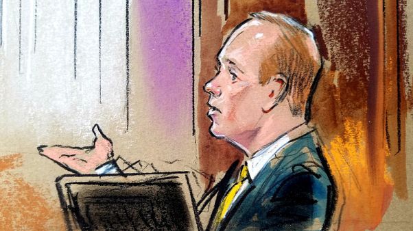 Star U.S. witness Gates testifies he committed crimes with Manafort Star U.S. witness Gates testifies he committed crimes with Manafort