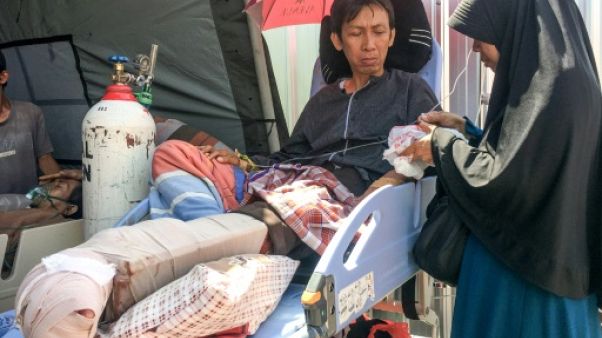 "Pourquoi vous m'abandonnez?": un blessé du séisme en Indonésie raconte le chaos "Pourquoi vous m'abandonnez?": un blessé du séisme en Indonésie raconte le chaos