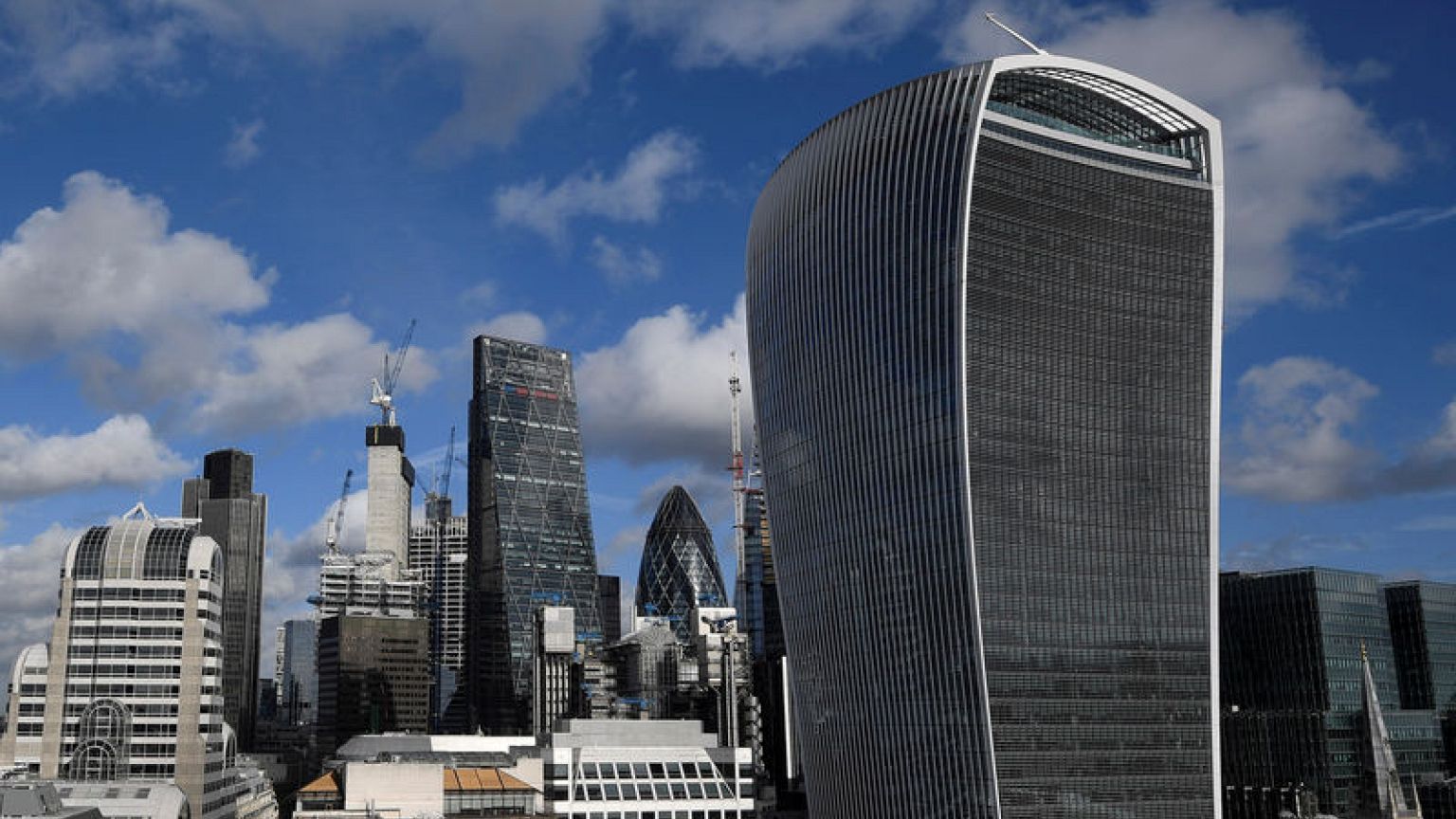 Britain walks Brexit high wire over financial services