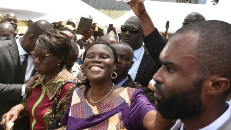 Côte d'Ivoire: libérée, Simone Gbagbo retrouve ses partisans