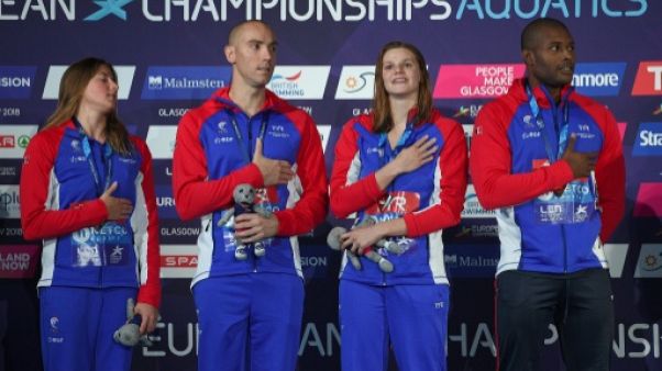 Euro de natation: la France, avec Bonnet et Stravius, en or Euro de natation: la France, avec Bonnet et Stravius, en or