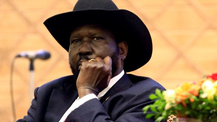 رئيس جنوب السودان يصدر عفوا عن مشار وآخرين