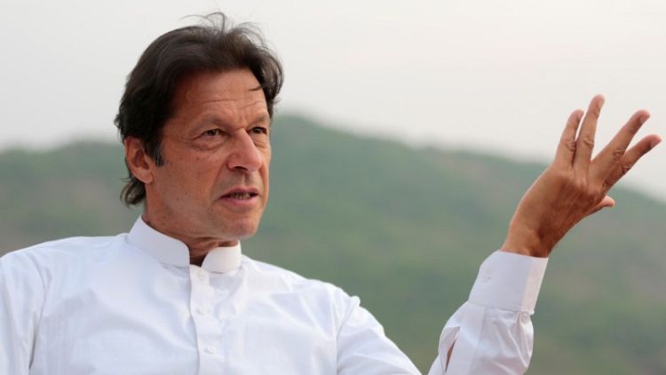 عمران خان يدعو لعلاقات قائمة على ثقة أكبر بين باكستان وأمريكا