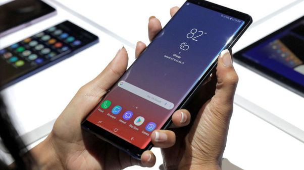 Samsung unveils gaming-friendly Galaxy Note 9 to boost sales Samsung unveils gaming-friendly Galaxy Note 9 to boost sales