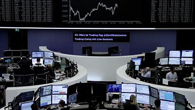 European shares tumble as Turkish turmoil hits banks