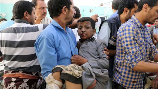 التحالف بقيادة السعودية يعلن فتح تحقيق في غارة باليمن أسقطت عشرات القتلى التحالف بقيادة السعودية يعلن فتح تحقيق في غارة باليمن أسقطت عشرات القتلى
