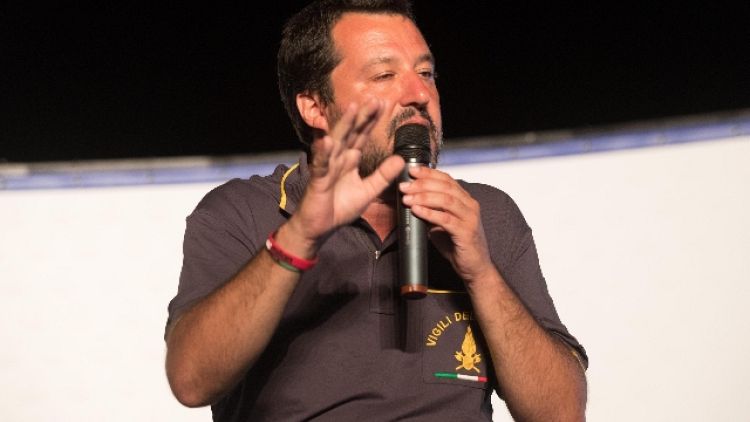 Salvini, via da moduli 'genitore 1-2'