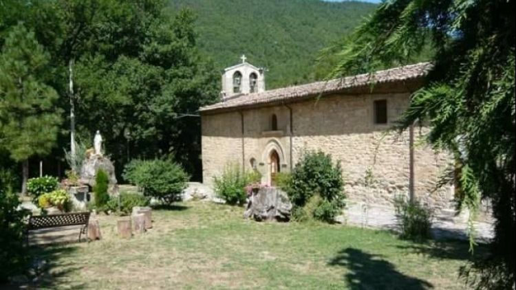Riapre la chiesa a Valle Castellana