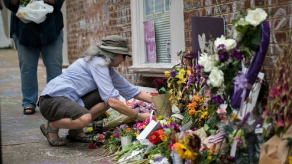 Trump dit condamner le racisme avant un rassemblement néonazi Trump dit condamner le racisme avant un rassemblement néonazi