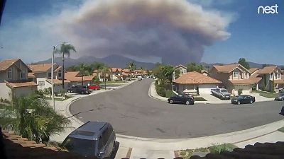 More than 100 large wildfires in U.S. as new blazes erupt More than 100 large wildfires in U.S. as new blazes erupt