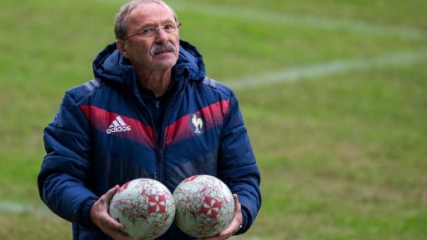 XV de France: "Il n'y a pas seulement ces 40 joueurs", dit Brunel XV de France: "Il n'y a pas seulement ces 40 joueurs", dit Brunel