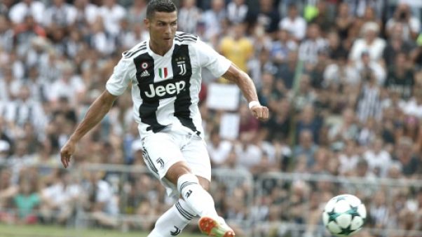 Juventus: la fête était belle et Cristiano Ronaldo a marqué ses deux premiers buts Juventus: la fête était belle et Cristiano Ronaldo a marqué ses deux premiers buts