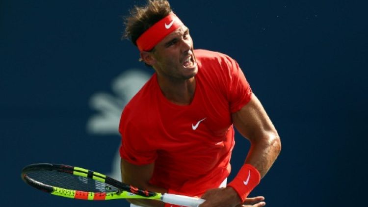 Tennis: Nadal domine Tsitsipas en finale