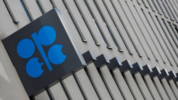 Saudi cuts oil output as OPEC points to 2019 surplus Saudi cuts oil output as OPEC points to 2019 surplus