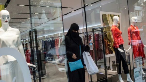 "Tout est moins cher": la crise turque, une aubaine pour les touristes "Tout est moins cher": la crise turque, une aubaine pour les touristes