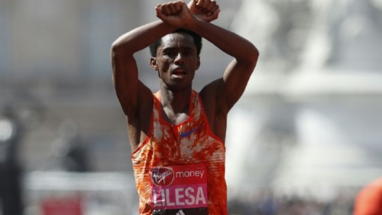 L'Ethiopie demande à son vice-champion olympique de marathon Lilesa de rentrer au pays