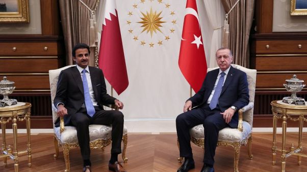أنقرة: قطر تستثمر 15 مليار دولار في تركيا أنقرة: قطر تستثمر 15 مليار دولار في تركيا