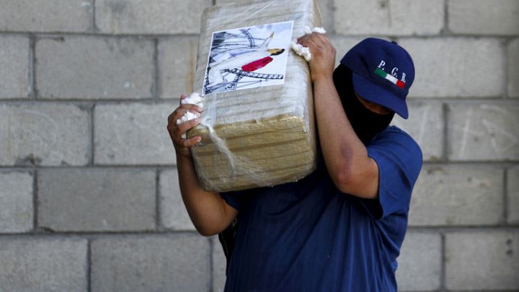 U.S. and Mexico to set up joint team to fight drug cartels
