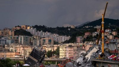Catastrophe de Gênes: troisième nuit de recherches parmi les décombres