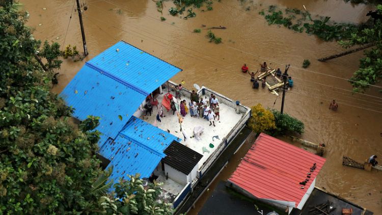 أسوأ فيضانات في قرن تقتل العشرات في ولاية كيرالا الهندية