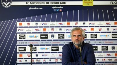 Bordeaux: "Poyet a dépassé les bornes" affirme le président Martin