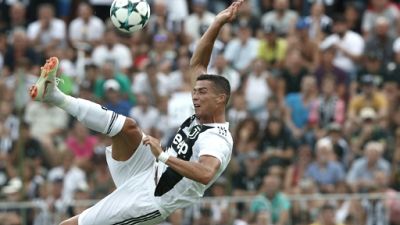Italie: Ronaldo à Vérone, le deuil à Gênes