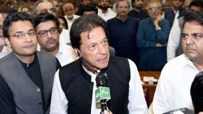 Pakistan: Imran Khan a prêté serment comme Premier ministre