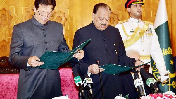 Former cricketer Imran Khan sworn-in as Pakistan's prime minister Former cricketer Imran Khan sworn-in as Pakistan's prime minister