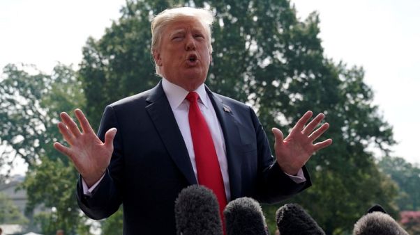 ترامب يقول ليس لديه ما يخفيه عن المحقق الخاص مولر ترامب يقول ليس لديه ما يخفيه عن المحقق الخاص مولر