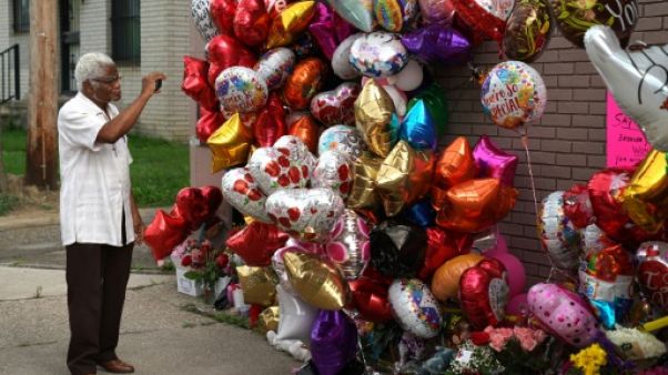 A Detroit, l'église du père d'Aretha Franklin célèbre la "Reine de la Soul" A Detroit, l'église du père d'Aretha Franklin célèbre la "Reine de la Soul"