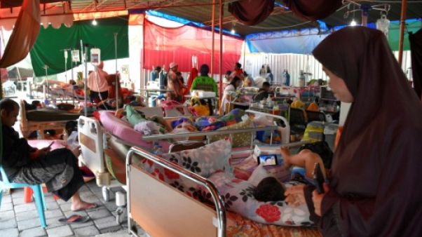 Indonésie: de multiples séismes frappent l'île de Lombok, cinq morts Indonésie: de multiples séismes frappent l'île de Lombok, cinq morts