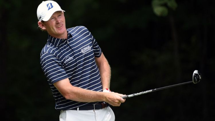 Snedeker leads wire-to-wire for three-shot Wyndham win