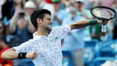 A Cincinnati, Djokovic s'offre un titre historique face à Federer