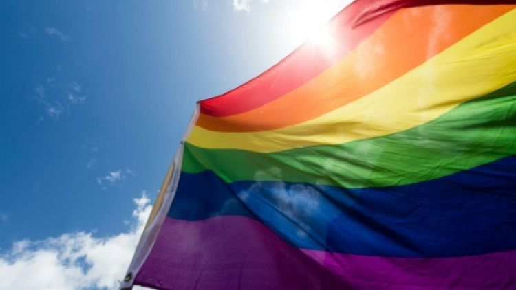 Kazakhstan: une militante LGBT condamnée à une amende pour une campagne sur les règles