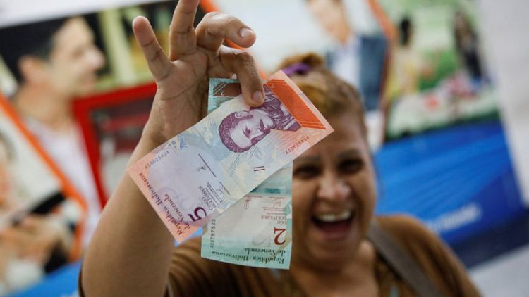 فنزويلا تلغي خمسة أصفار من الأسعار مع ارتفاع التضخم